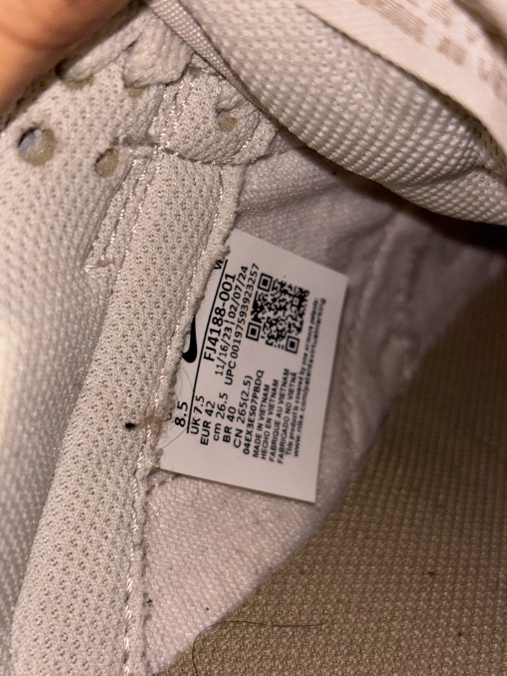 Nike Dunk Low SE 'Phantom Khaki' - Picture 4 of 4